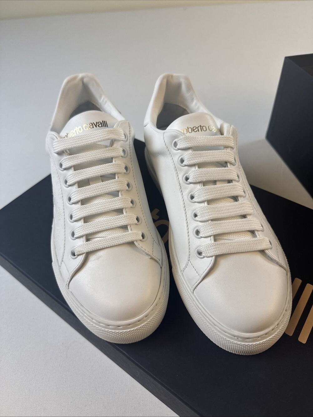 Roberto Cavalli Women Low Sneakers White Monogram Size EU 37 New Box